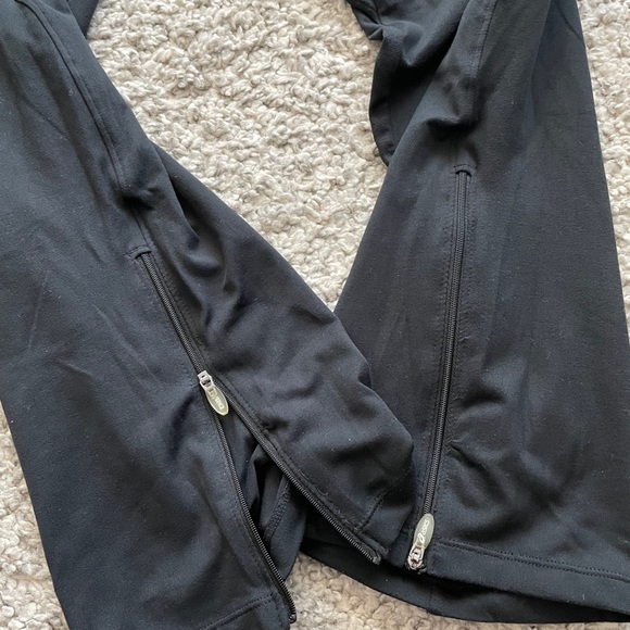 Asics NYC Marathon Running Pants - Picture 6 of 6